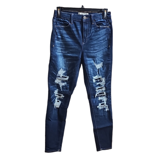 Mudd Distressed Jeans - Picture 1 of 2